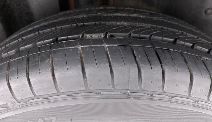 2020 MG HECTOR SHARP DCT PETROL, Petrol, Automatic, 9,494 km, Right Rear Tyre Tread