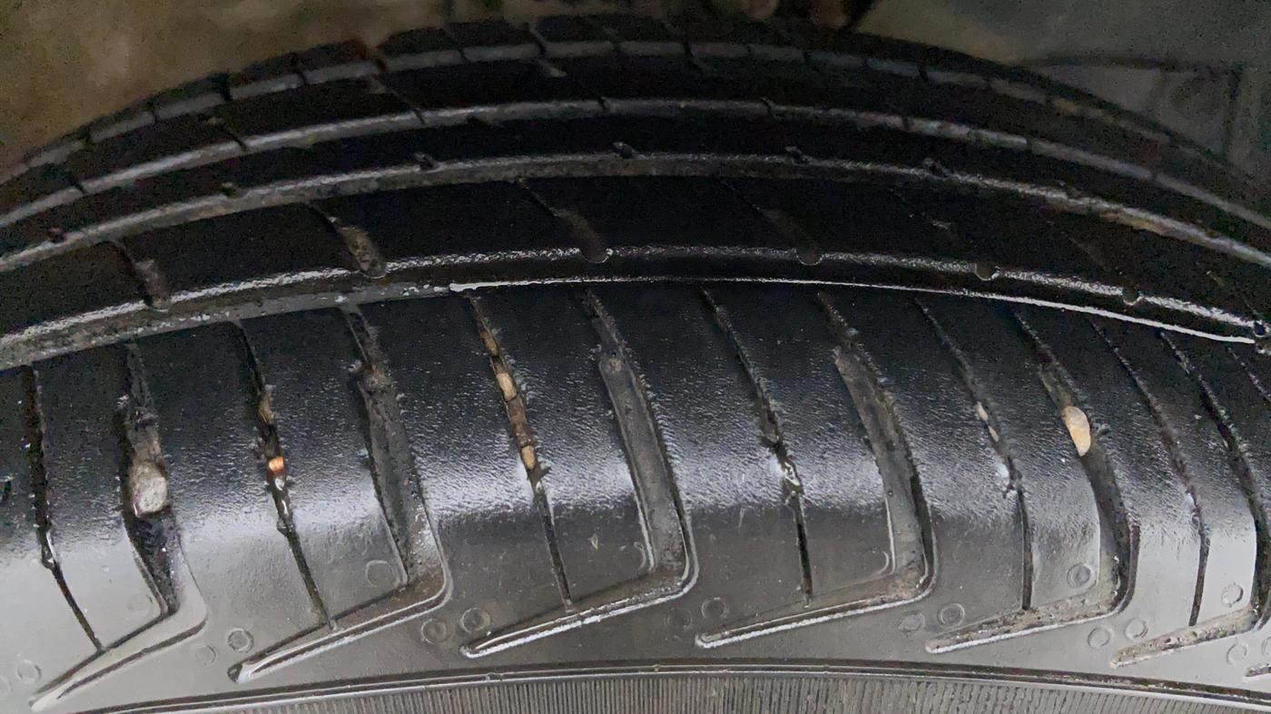 2021 Maruti New Wagon-R LXI CNG 1.0 L, CNG, Manual, 16,015 km, Left Front Tyre Tread