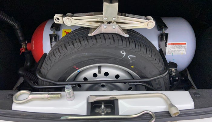 2021 Maruti New Wagon-R LXI CNG 1.0 L, CNG, Manual, 16,015 km, Spare Tyre