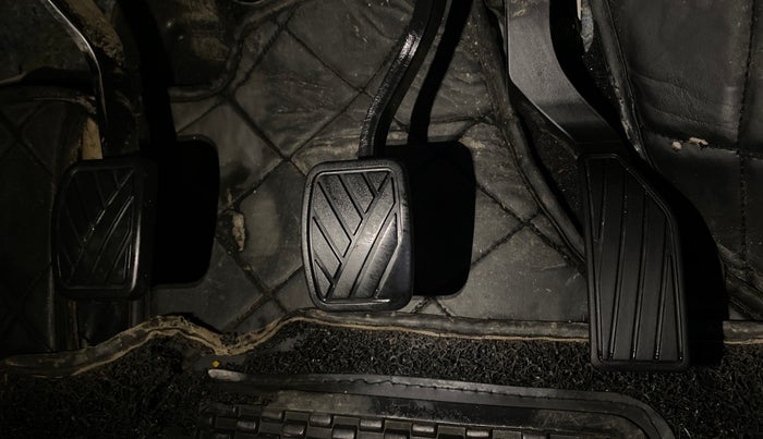 2023 Maruti BREZZA LXI, Petrol, Manual, 49,907 km, Pedals