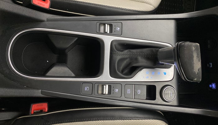 2020 Hyundai Creta SX (O) IVT 1.5 PETROL, Petrol, Automatic, 1,21,045 km, Gear Lever