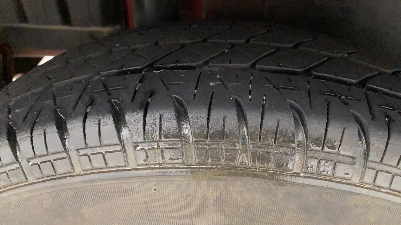 2013 Maruti Swift VXI, Petrol, Manual, 88,195 km, Right Rear Tyre Tread