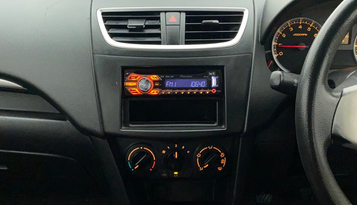 2013 Maruti Swift VXI, Petrol, Manual, 88,195 km, Air Conditioner