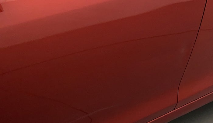 2013 Maruti Swift VXI, Petrol, Manual, 88,195 km, Front passenger door - Slightly dented