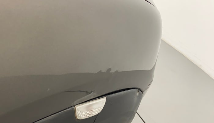 2016 Renault Kwid RXT 0.8 (O), Petrol, Manual, 62,335 km, Right fender - Slightly dented