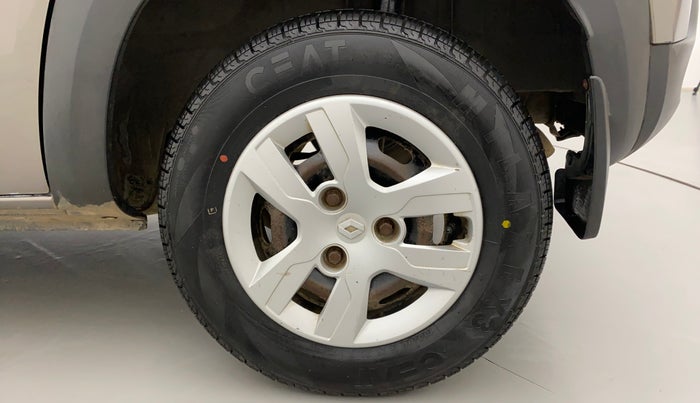 2016 Renault Kwid RXT 0.8 (O), Petrol, Manual, 62,335 km, Left Rear Wheel