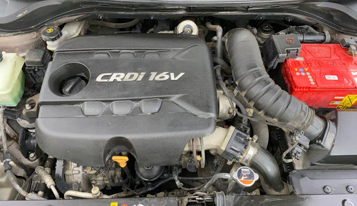 2017 Hyundai Verna 1.6 SX (O) CRDI MT, Diesel, Manual, 1,22,280 km, Engine View