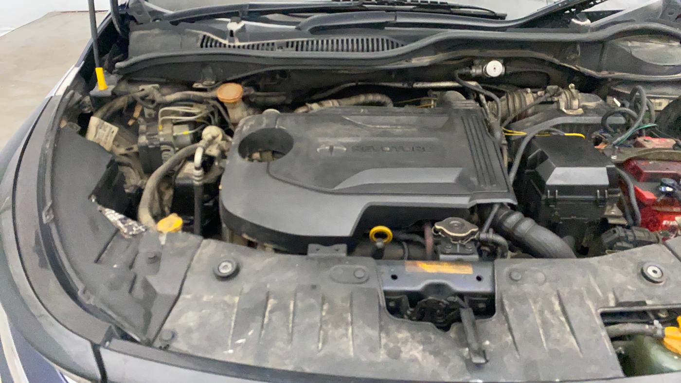2022 Tata ALTROZ XZ DIESEL, Diesel, Manual, 72,495 km, Engine View - Right