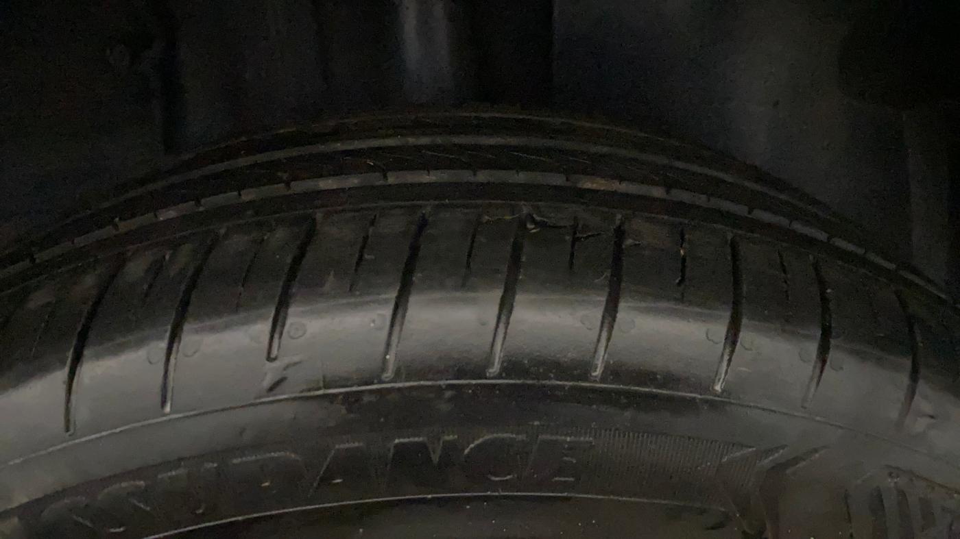 2022 Tata ALTROZ XZ DIESEL, Diesel, Manual, 72,495 km, Left Rear Tyre Tread