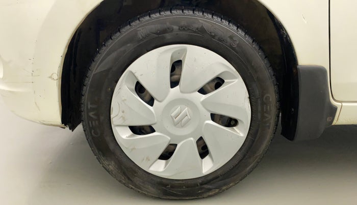 2017 Maruti Celerio VXI CNG, CNG, Manual, 78,112 km, Left Front Wheel