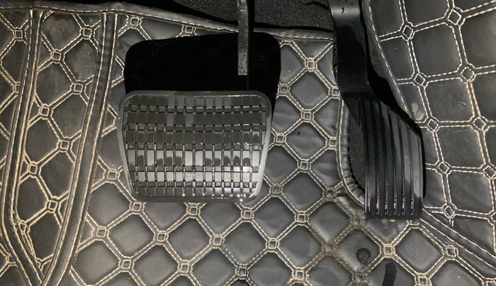 2023 Tata NEXON XMA PETROL, Petrol, Automatic, 32,318 km, Pedals