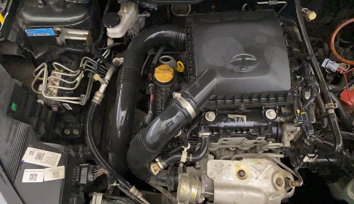 2023 Tata NEXON XMA PETROL, Petrol, Automatic, 32,318 km, Engine View - Right