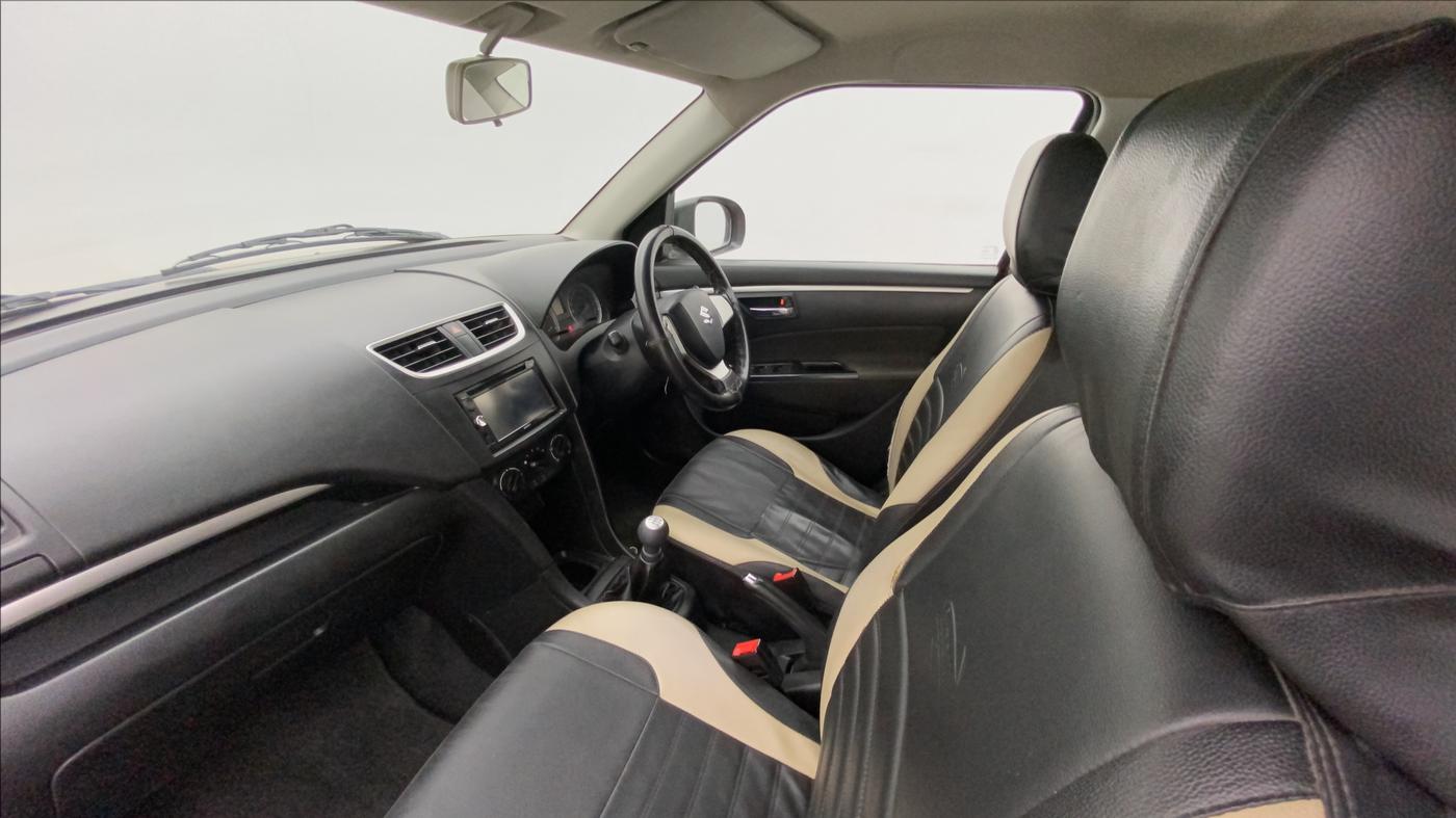 2012 Maruti Swift VDI, Diesel, Manual, 55,544 km, Right Side Front Door Cabin