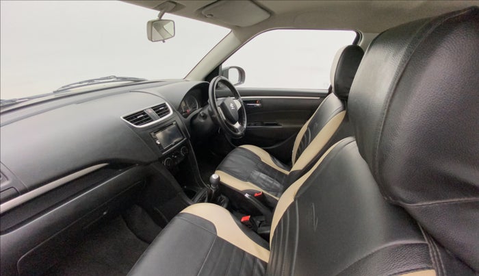 2012 Maruti Swift VDI, Diesel, Manual, 55,544 km, Right Side Front Door Cabin
