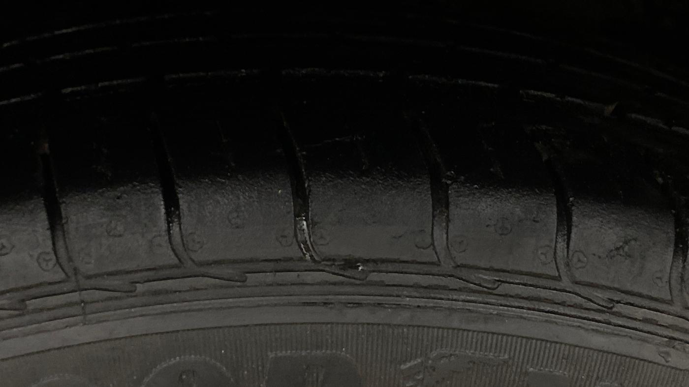2018 Honda WR-V 1.2L I-VTEC VX MT, Petrol, Manual, 47,277 km, Right Rear Tyre Tread