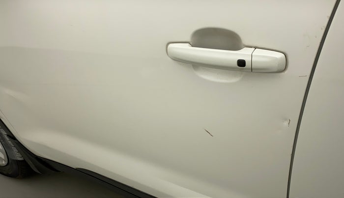 2021 Maruti Vitara Brezza VXI, Petrol, Manual, 41,176 km, Front passenger door - Slightly dented