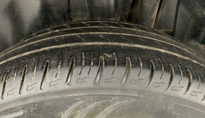 2021 Maruti Vitara Brezza VXI, Petrol, Manual, 41,176 km, Left Rear Tyre Tread