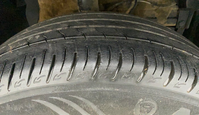 2021 Maruti Vitara Brezza VXI, Petrol, Manual, 41,176 km, Right Front Tyre Tread