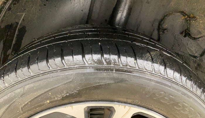 2021 Tata ALTROZ XZ PLUS PETROL, Petrol, Manual, 77,133 km, Right Rear Tyre Tread