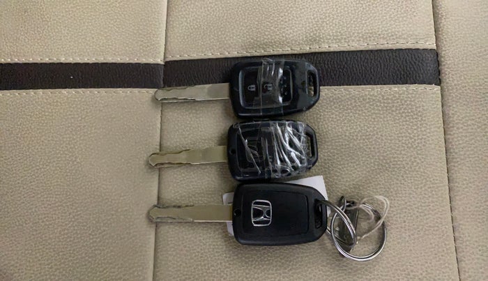 2015 Honda City 1.5L I-VTEC S MT, Petrol, Manual, 74,109 km, Key Close Up