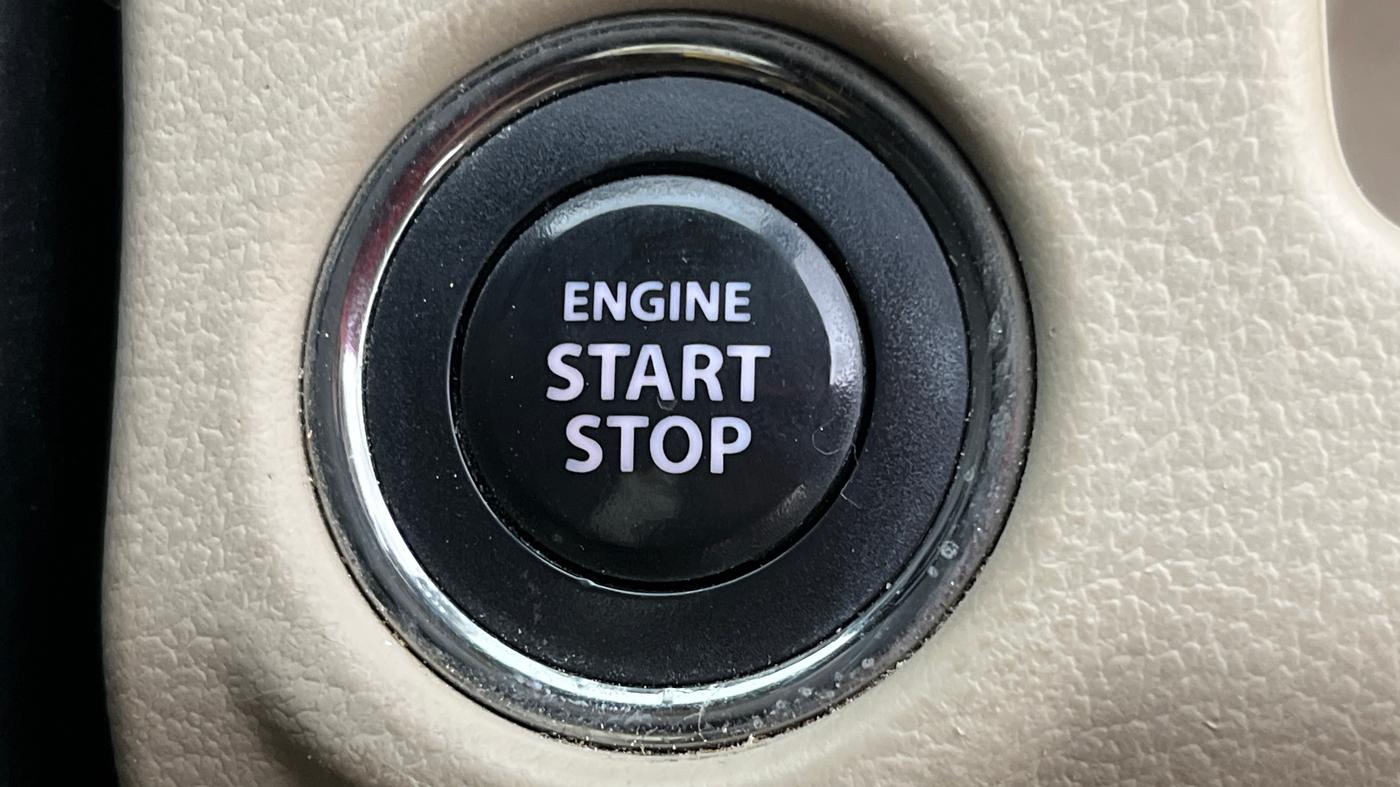 2016 Maruti Ciaz ZDI SHVS, Diesel, Manual, 89,657 km, Keyless Start/ Stop Button