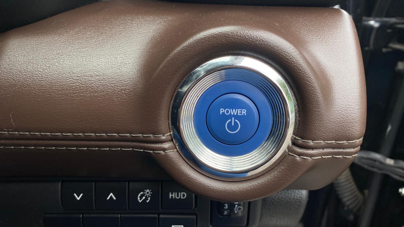 2024 Toyota URBAN CRUISER HYRYDER V HYBRID, Hybrid, Automatic, 9,094 km, Keyless Start/ Stop Button