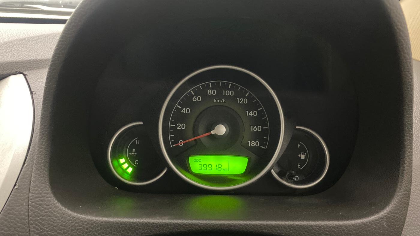 2014 Hyundai Eon MAGNA +, Petrol, Manual, 39,876 km, Odometer Image