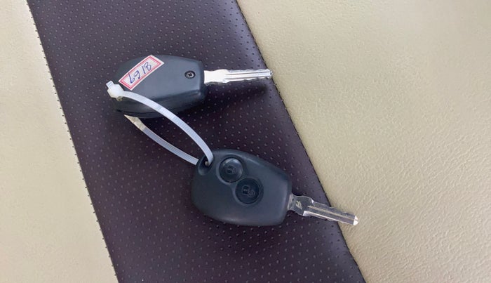 2015 Renault Lodgy 110 PS RXZ STEPWAY 7 STR, Diesel, Manual, 88,207 km, Key Close Up