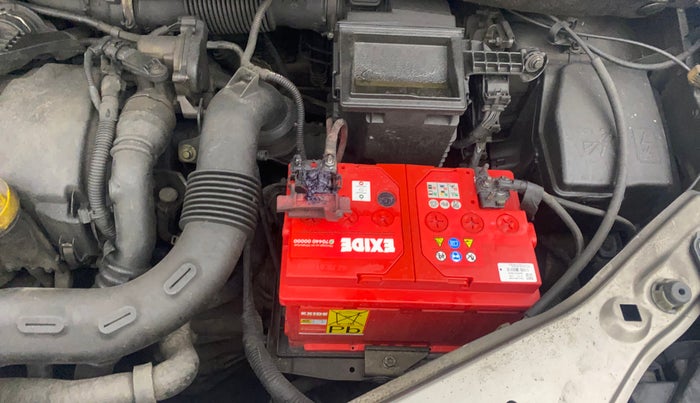 2015 Renault Lodgy 110 PS RXZ STEPWAY 7 STR, Diesel, Manual, 88,207 km, Engine View - Left