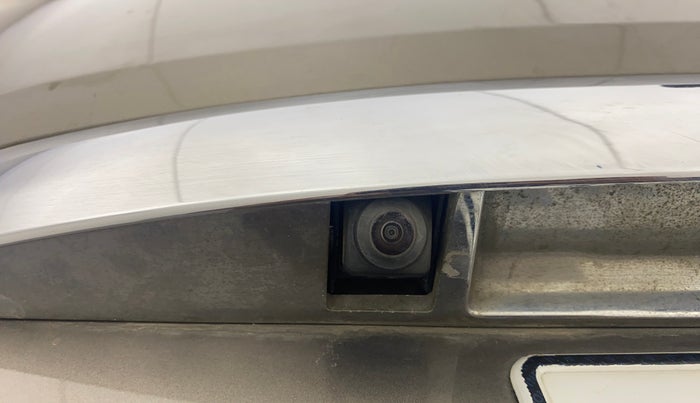 2015 Renault Lodgy 110 PS RXZ STEPWAY 7 STR, Diesel, Manual, 88,207 km, Parking Camera