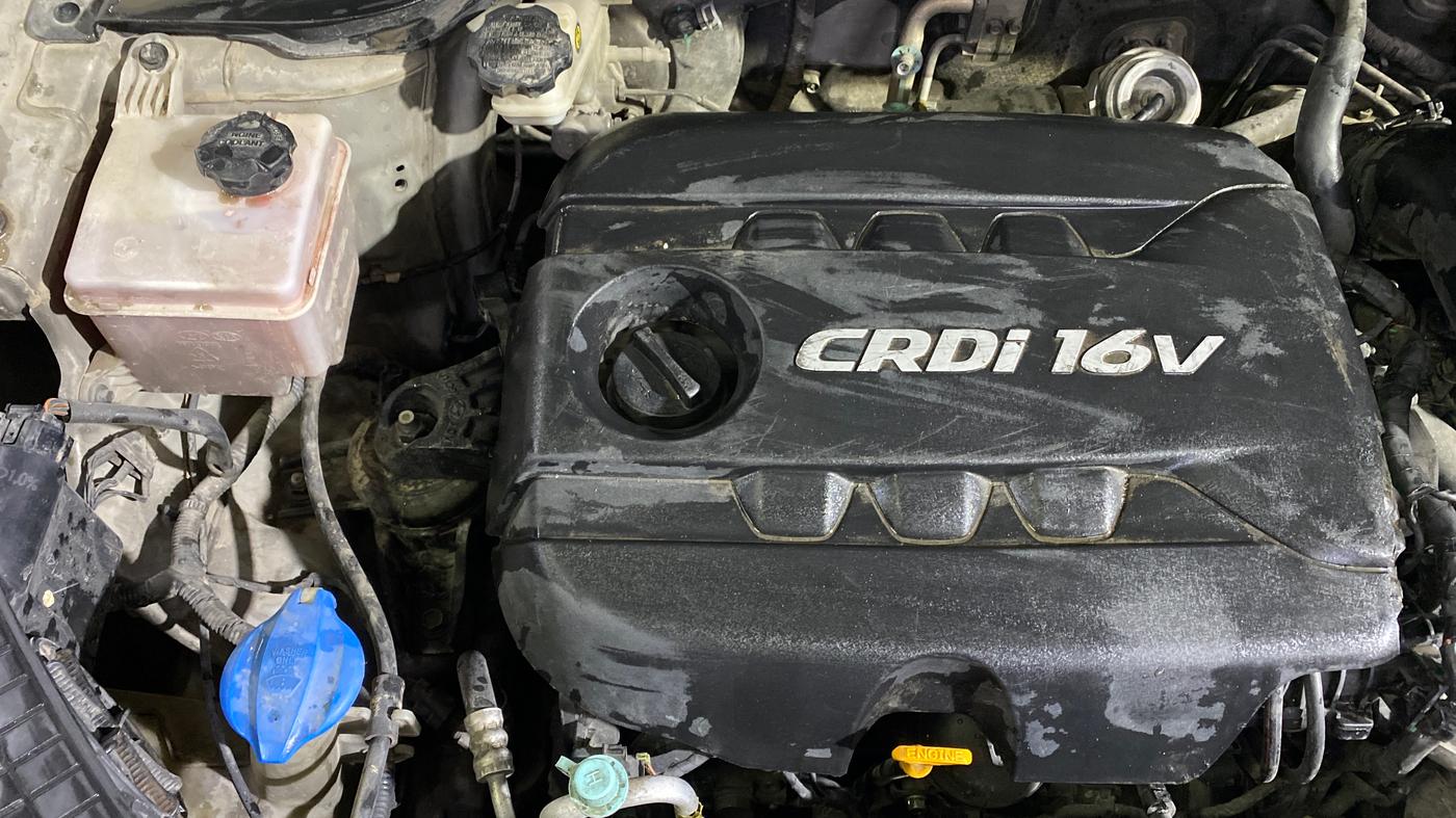 2015 Hyundai Creta SX PLUS AT 1.6 DIESEL, Diesel, Automatic, 1,16,559 km, Engine View - Right