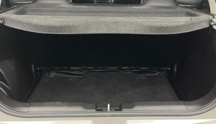 2019 Maruti Swift VXI, Petrol, Manual, 18,407 km, Boot Inside