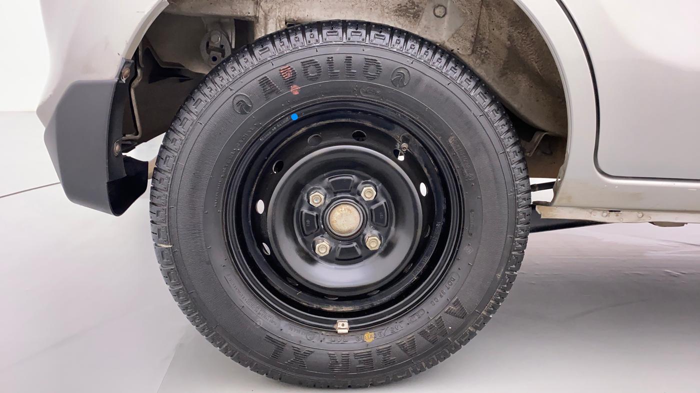 2019 Maruti Alto 800 LXI, Petrol, Manual, 15,794 km, Right Rear Wheel
