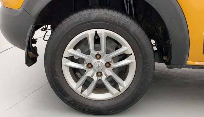 2020 Renault TRIBER RXL MT, Petrol, Manual, 31,314 km, Right Rear Wheel
