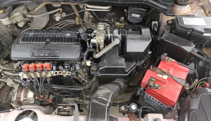 2018 Honda Amaze 1.2L I-VTEC S, CNG, Manual, 31,578 km, Engine View - Left