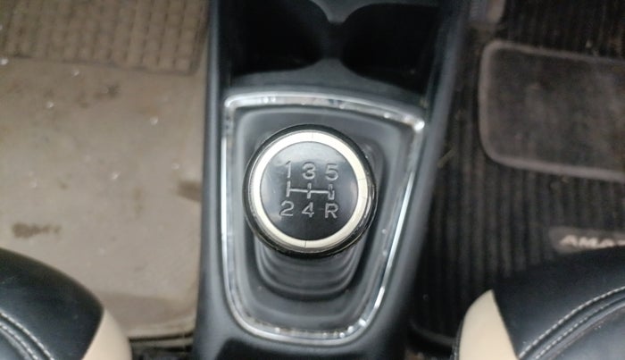 2018 Honda Amaze 1.2L I-VTEC S, CNG, Manual, 31,578 km, Gear Lever