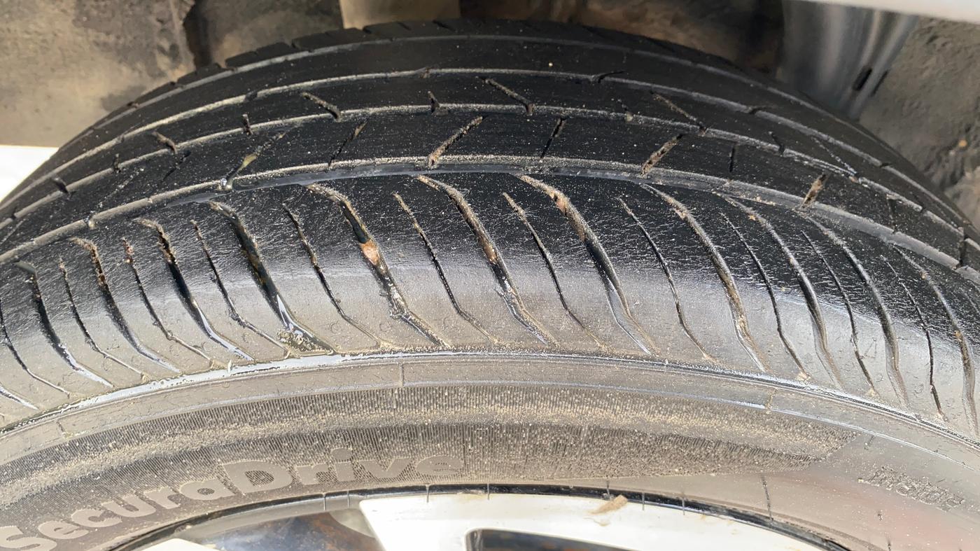 2021 Nissan MAGNITE XV TURBO, Petrol, Manual, 66,638 km, Right Rear Tyre Tread