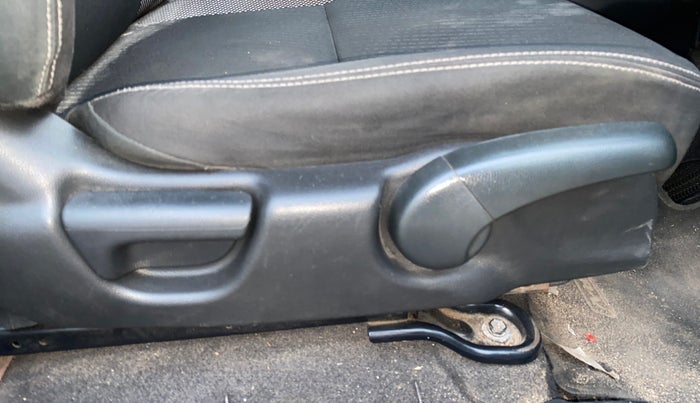 2018 Honda WR-V 1.2L I-VTEC VX MT, Petrol, Manual, 82,307 km, Driver Side Adjustment Panel