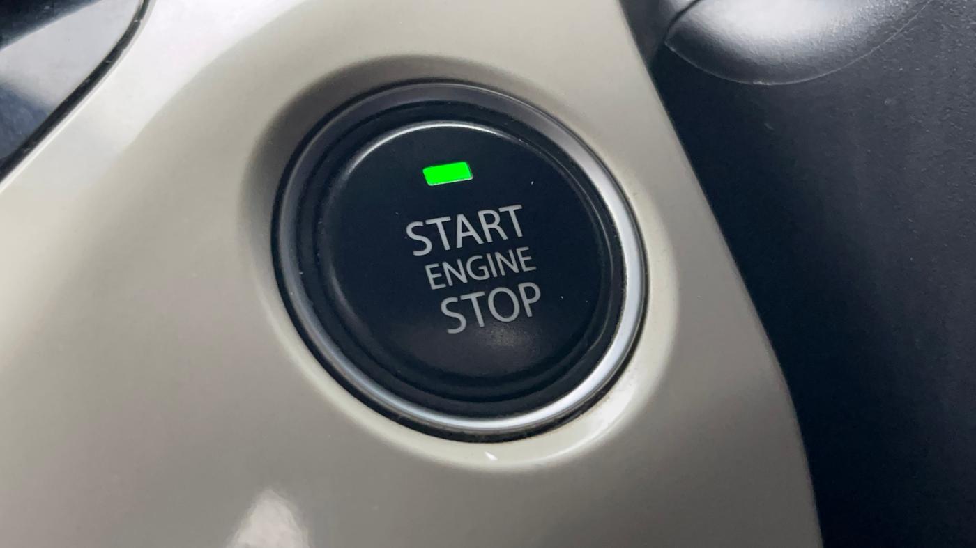 2022 Tata NEXON XZ PLUS PETROL SUNROOF, Petrol, Manual, 38,833 km, Keyless Start/ Stop Button