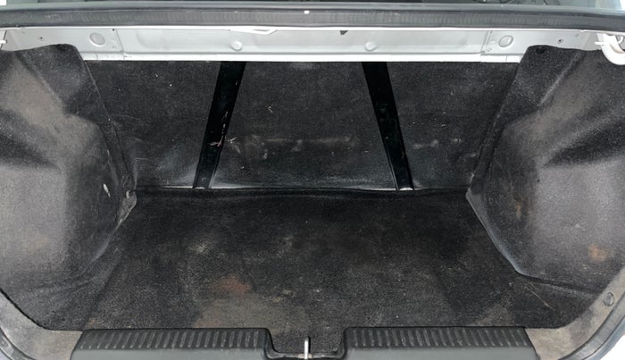 2024 Maruti Dzire VXI, Petrol, Manual, 32,756 km, Boot Inside