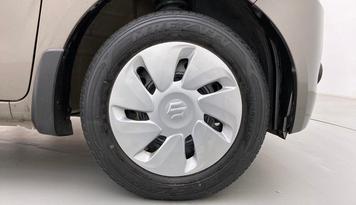 2019 Maruti New Wagon-R VXI 1.2, Petrol, Manual, 40,017 km, Right Front Wheel