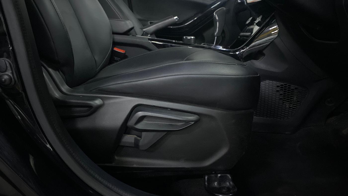 2021 Tata NEXON XZA PLUS DIESEL DARK EDITION, Diesel, Automatic, 84,068 km, Driver Side Adjustment Panel