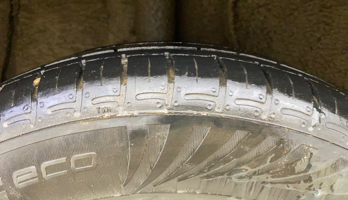 2021 Hyundai AURA S 1.2 CNG, CNG, Manual, 29,152 km, Right Rear Tyre Tread