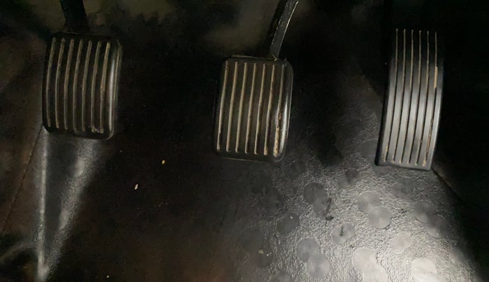 2021 Hyundai AURA S 1.2 CNG, CNG, Manual, 29,152 km, Pedals