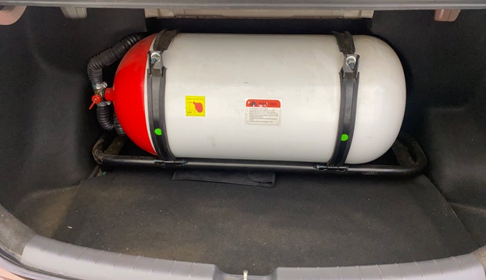 2021 Hyundai AURA S 1.2 CNG, CNG, Manual, 29,152 km, Boot Inside