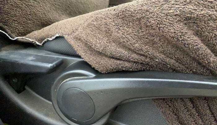 2018 Tata Tiago XZ PETROL, Petrol, Manual, 26,058 km, Driver Side Adjustment Panel