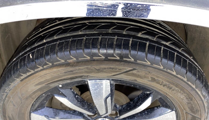 2019 MG HECTOR SHARP 2.0 DIESEL, Diesel, Manual, 97,592 km, Left Front Tyre Tread