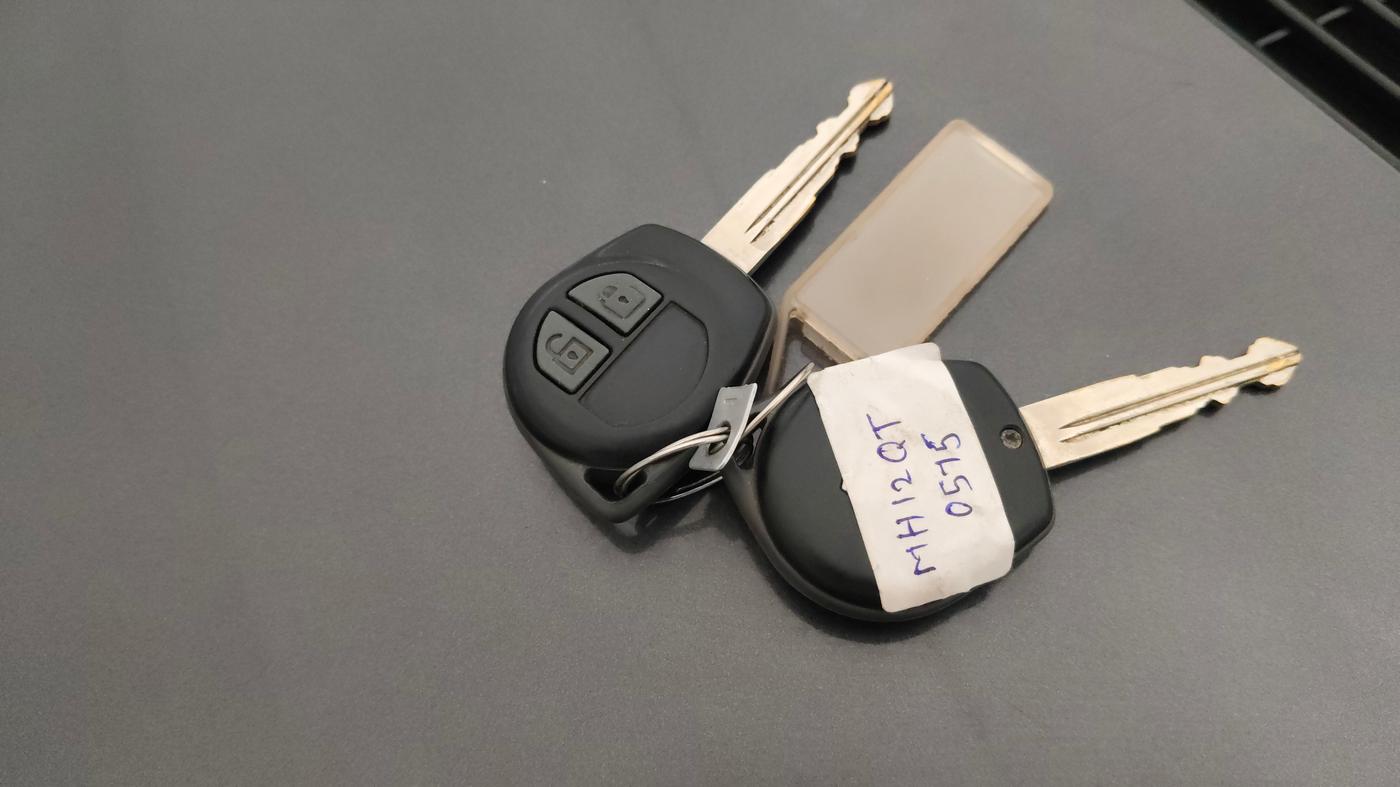 2018 Maruti Ertiga VXI AT, Petrol, Automatic, 49,298 km, Key Close Up