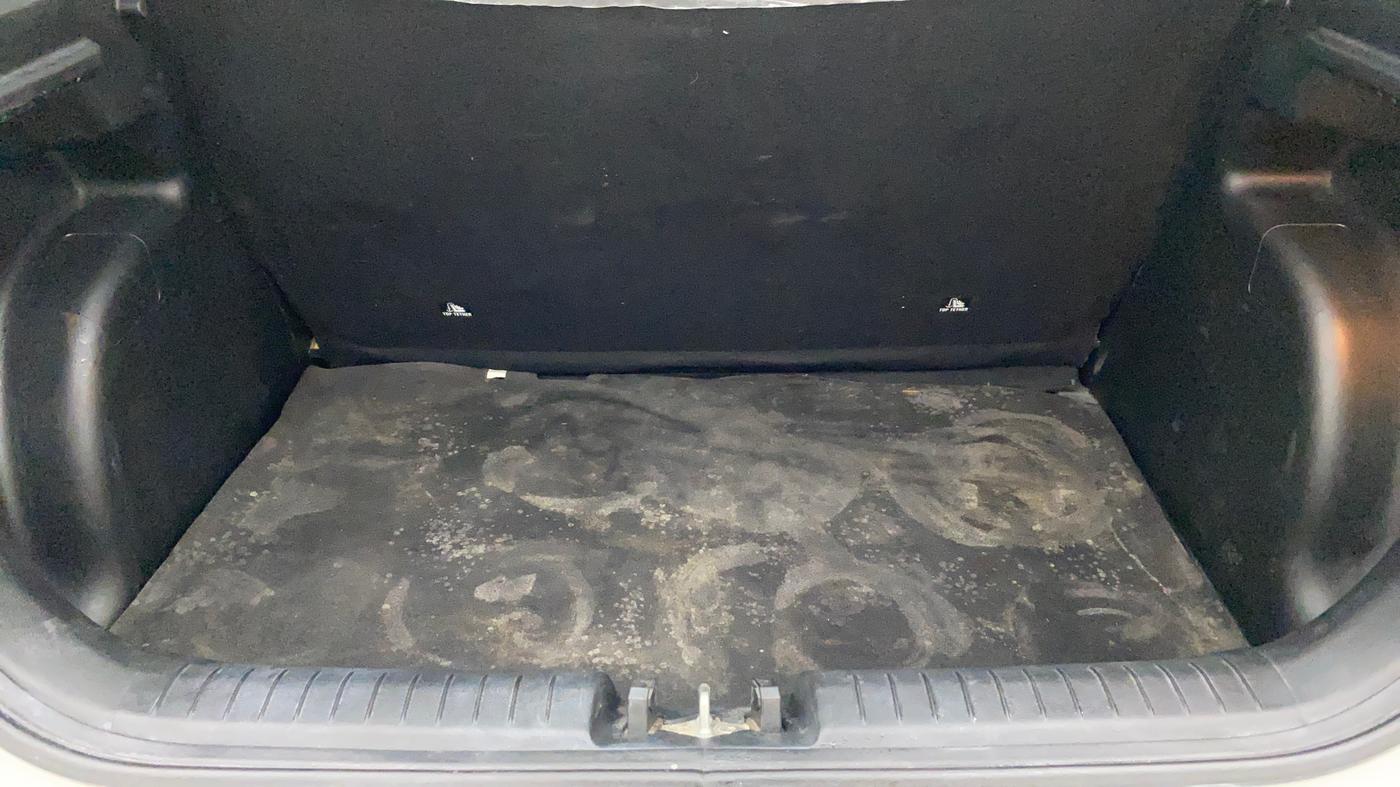 2022 Hyundai VENUE S+ 1.2, Petrol, Manual, 9,796 km, Boot Inside
