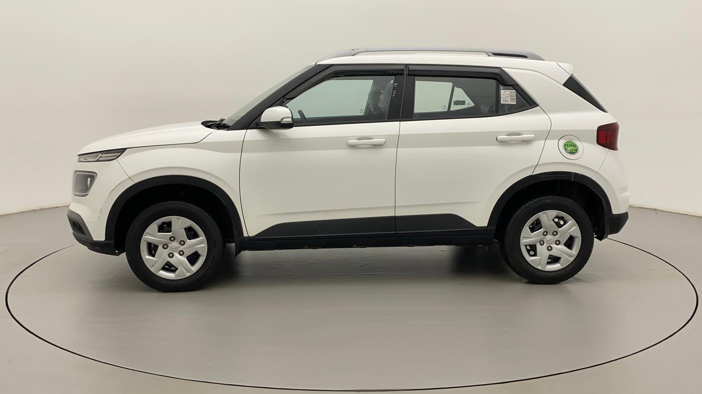 2022 Hyundai VENUE S+ 1.2, Petrol, Manual, 9,796 km, Left Side